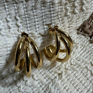 Boucle 3 anneaux A102 Mahana B Or