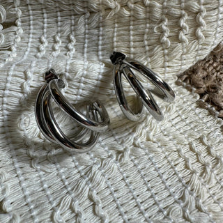 Boucle 3 anneaux A102 Mahana B Argent