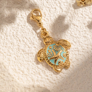 Charm's pendentif doré A126 Mahana B