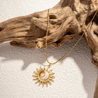 Collier soleil et lune A63 Mahana B
